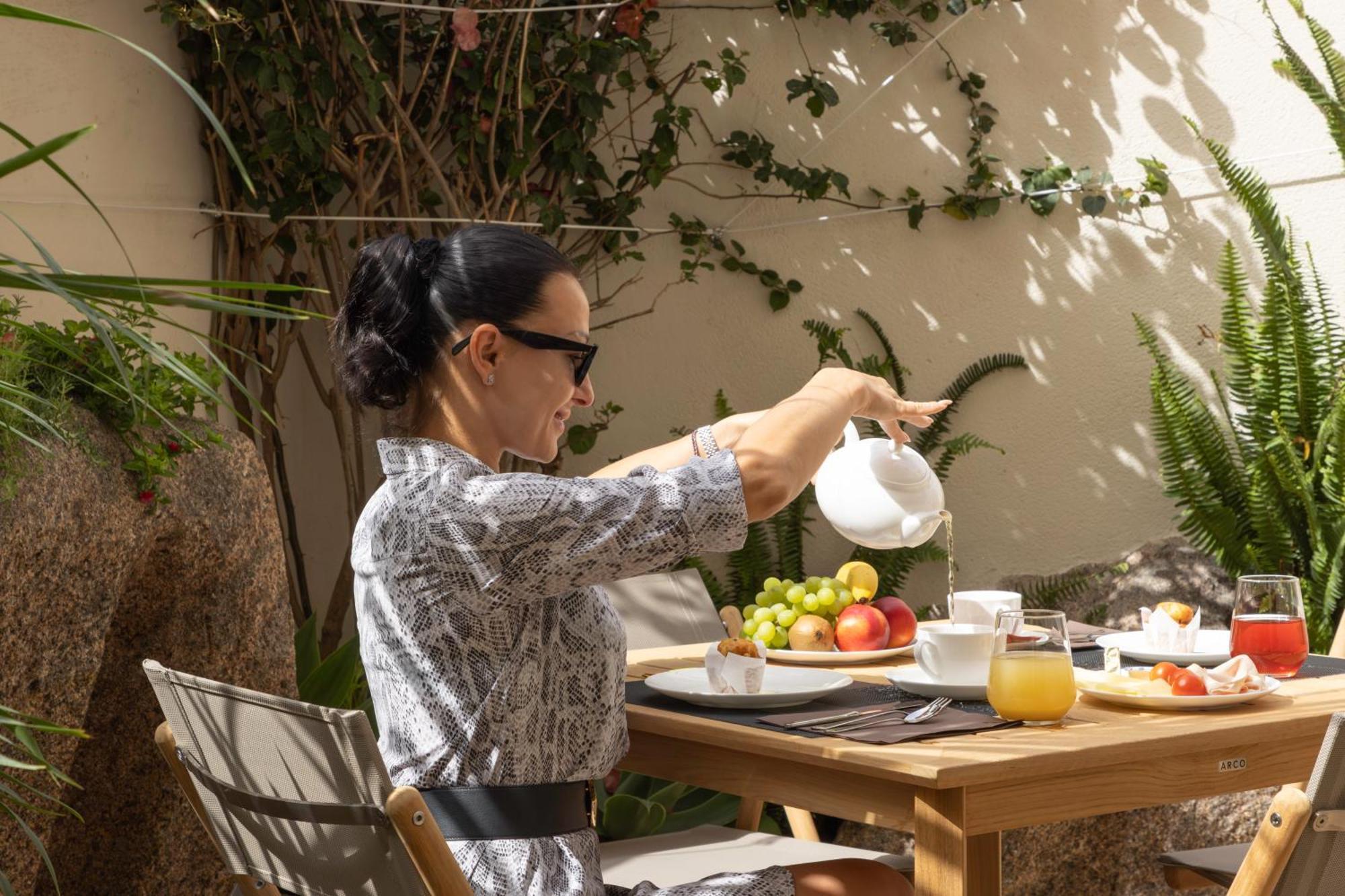 Boutique Marconi Bed & Breakfast Quartu Sant'Elena Ngoại thất bức ảnh