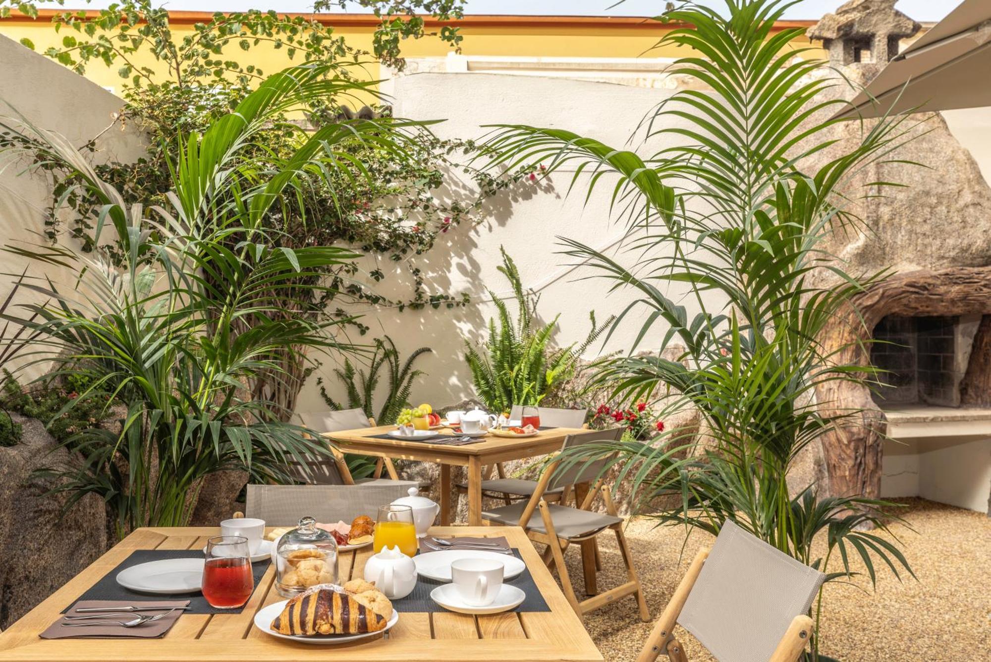 Boutique Marconi Bed & Breakfast Quartu Sant'Elena Ngoại thất bức ảnh